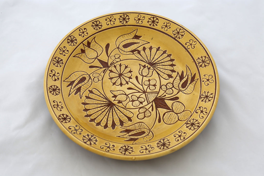 13" Sgraffito Plate